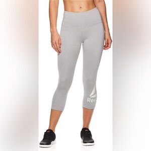 Reebok athletic Capri leggings